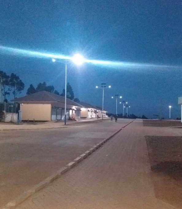 海棠区非洲科特迪瓦太阳能路灯工程